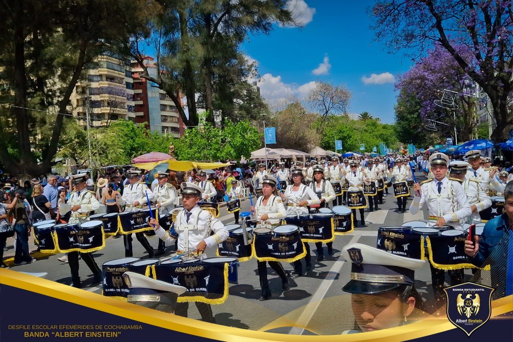 desfile aniversario cochabamba 8